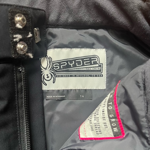 Spyder snow pants. Sz 14 girls. Like NEW. Missed window on daughter wearing. - Picture 6 of 6